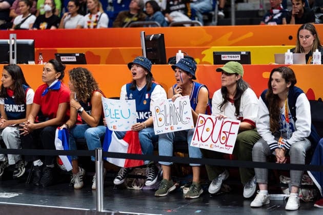 French fans cheering, Bleu Blanc Rouge signs, GER, China vs. France, basketball, 2026 FIBA Women s World Cup, Quarterfinals, September 10, 2026, GER, China vs. France, basketball, 2026 FIBA Women’s World Cup, Quarterfinals, September 10, 2026, Berlin Copyright: xEibner-Pressefoto MaxxVincenx EP_MVN