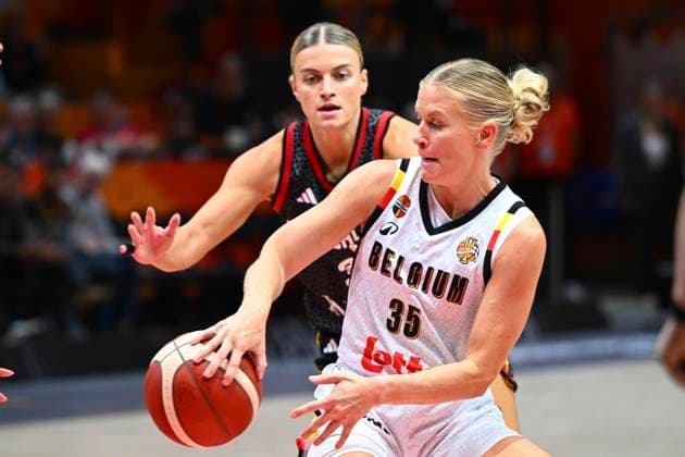 Belgium v Germany - FIBA Women s Basketball World Cup 2026 Quarter-Final BERLIN, GERMANY - SEPTEMBER 10 : Vanloo Julie guard of Belgium during the FIBA Women s Basketball World Cup quarter final match between Belgium and Germany in Berlin on September 10, 2026 in Berlin, Germany, 10 09 2026 Berlin Germany  Copyright: xVincentxKalutx