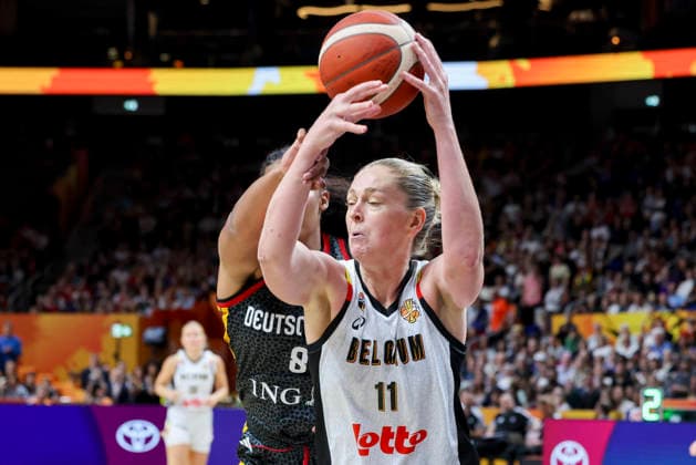 Nyara Sabally of Germany and Emma Meesseman of Belgium battle for the ball during the FIBA Women s Basketball World Cup Germany 2026 quarterfinal match between Belgium and Germany at the Berlin Arena on September 10, 2026, in Berlin, Germany. Photo by Marco Steinbrenner, DeFodi Images