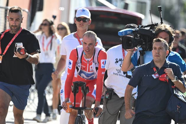 10-09-2026 Vuelta A Espana; Tappa 18 El Puerto De Santa Maria - Jerez De La Frontera; 2026, Movistar; Mas, Enric; Jerez De La Frontera; 