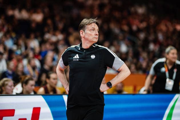 FIBA Women’s Basketball World Cup 2026: Belgium vs. Germany, September 10, 2026; Olaf Lange, Head Coach of the German National Basketball Team; FIBA Women’s Basketball World Cup 2026; Final Phase, Quarterfinals: Belgium vs. Germany on September 10, 2026, at the Uber Arena, Berlin Copyright: xBEAUTIFULxSPORTS Tonhäuserx