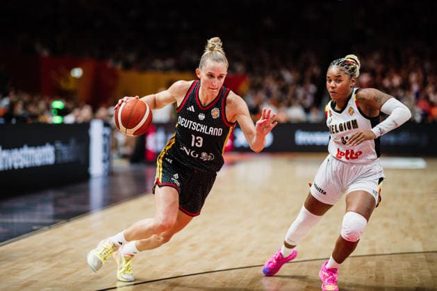FIBA Women’s Basketball World Cup 2026: Belgium vs. Germany, September 10, 2026; Leonie Fiebich (Germany), 13, vs. Maxuella Lisowa Mbaka (Belgium), 31; Basketball; FIBA Women’s Basketball World Cup 2026; Final Phase, Quarterfinals: Belgium vs. Germany on September 10, 2026, at the Uber Arena, Berlin Copyright: xBEAUTIFULxSPORTS Tonhäuserx