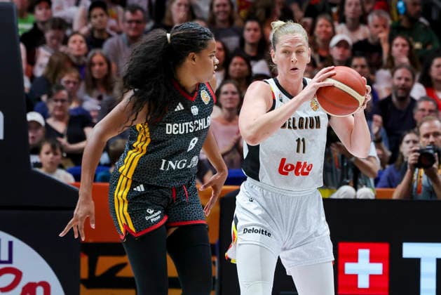 Nyara Sabally of Germany and Emma Meesseman of Belgium battle for the ball during the FIBA Women s Basketball World Cup Germany 2026 quarterfinal match between Belgium and Germany at the Berlin Arena on September 10, 2026, in Berlin, Germany. Photo by Marco Steinbrenner, DeFodi Images