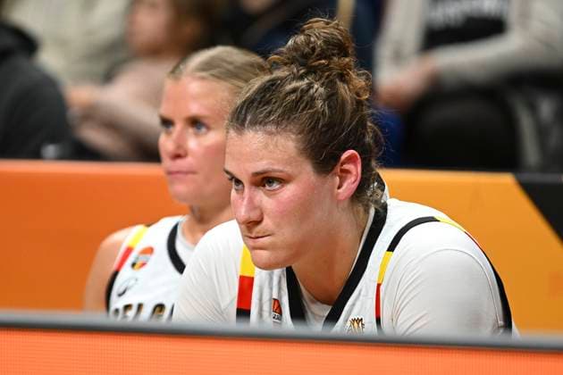 Belgium v Germany - FIBA Women s Basketball World Cup 2026 Quarter-Final BERLIN, GERMANY - SEPTEMBER 10 : Linskens Kyara center of Belgium during the FIBA Women s Basketball World Cup quarter final match between Belgium and Germany in Berlin on September 10, 2026 in Berlin, Germany, 10 09 2026 Berlin Germany  Copyright: xVincentxKalutx