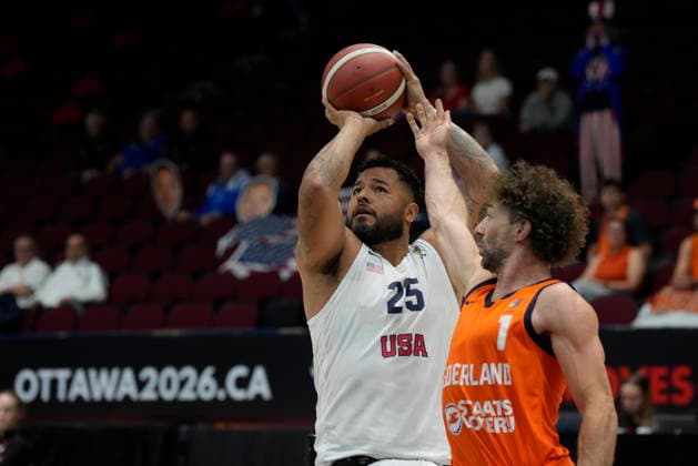 September 10, 2026, Ottawa, On, Canada: Netherlands Robin Poggenwisch (1) attempts to block United States Jorge Salazar (25) as he shoots during second half IWBF Wheelchair Basketball World Championships group stage action in Ottawa, Thursday, Sept. 10, 2026. Canada News - September 10, 2026  - ZUMAc35_ 20260910_zaf_c35_022 Copyright: xAdrianxWyldx