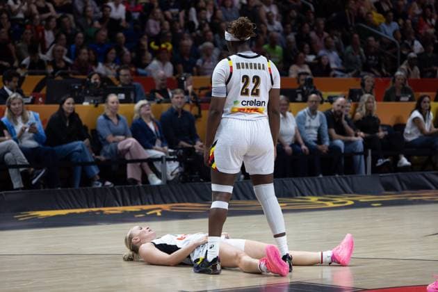 Belgium s Julie Vanloo looks dejected during a basketball game between Germany and Belgium national team, Nationalteam Belgian Cats, a quarter final game at the FIBA Women s Basketball World Cup, on Thursday 10 September 2026, in Berlin, Germany. The FIBA Women s Basketball World Cup takes place in Berlin from 4 to 13 September 2026. VIRGINIExLEFOUR  x185875737x