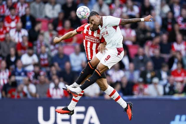EINDHOVEN - (lr) Armando Obispo of PSV Eindhoven, Kaua Elias of FC Shakhtar Donetsk during the UEFA Champions League match between PSV Eindhoven and Shakhtar Donetsk at the Philips Stadium on 10 September 2026 in Eindhoven, the Netherlands. MAURICE VAN STEEN ANP xVIxANPxSportx xxANPxIVx 567914499 originalFilename: 567914499.jpg