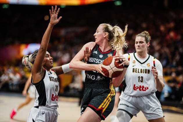 2026 FIBA Women’s Basketball World Cup: Belgium vs. Germany, September 10, 2026—Marie Gülich (Germany), 21, vs. Maxuella Lisowa Mbaka (Belgium), 31, and Kyara Linskens (Belgium), 13—Basketball, FIBA Women’s Basketball World Cup 2026, Final Phase, Quarterfinals: Belgium vs. Germany on September 10, 2026, at the Uber Arena, Berlin Copyright: xBEAUTIFULxSPORTS Tonhäuserx