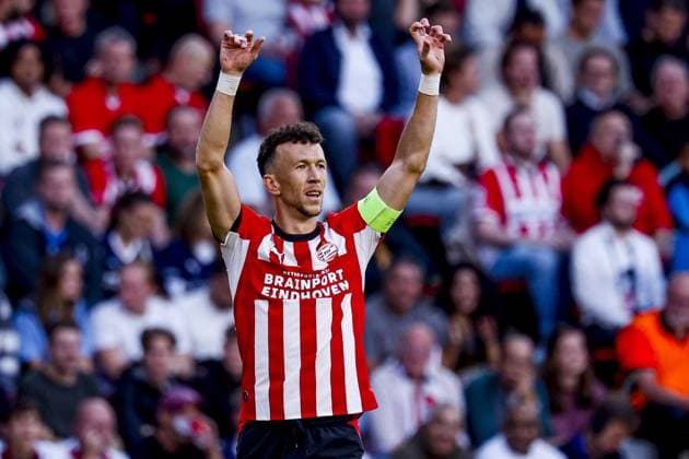 EINDHOVEN - Ivan Perisic of PSV Eindhoven gestures for the UEFA Champions League match between PSV Eindhoven and Shakhtar Donetsk at the Philips Stadium on September 10, 2026, in Eindhoven, the Netherlands. MARCEL TER BALS ANP UEFA Champions League 2026 27 xVIxANPxSportx xMarcelxterxBalsxIVx 567915532 originalFilename: 567915532.jpg