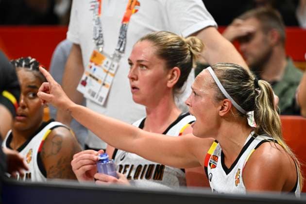 Belgium v Germany - FIBA Women s Basketball World Cup 2026 Quarter-Final BERLIN, GERMANY - SEPTEMBER 10 : Allemand Julie point guard of Belgium and Meesseman Emma power forward of Belgium during the FIBA Women s Basketball World Cup quarter final match between Belgium and Germany in Berlin on September 10, 2026 in Berlin, Germany, 10 09 2026 Berlin Germany  Copyright: xVincentxKalutx