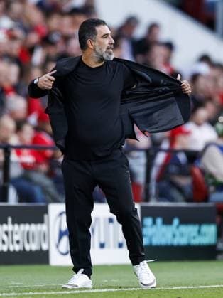 EINDHOVEN - FC Shakhtar Donetsk Coach Arda Turan during the UEFA Champions League match between PSV Eindhoven and Shakhtar Donetsk at the Philips Stadium on September 10, 2026 in Eindhoven, the Netherlands. MAURICE VAN STEEN ANP xVIxANPxSportx xxANPxIVx 567915593 originalFilename: 567915593.jpg