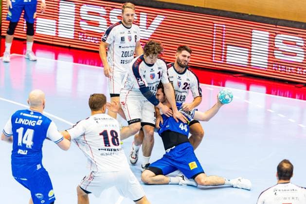 September 10, 2026, GER, Handball, Men, 2026–2027 Season, Opel 1st Division, Matchday 4, ThSV Eisenach vs. SG BBM Bietigheim: Stephan Seitz (ThSV Eisenach), 44; Fynn Luca Nicolaus (SG BBM Bietigheim); Marcus Norrbrink (SG BBM Bietigheim). 99817 Eisenach, Werner Assmann Hall, Am Sportpark, Thuringia, Germany