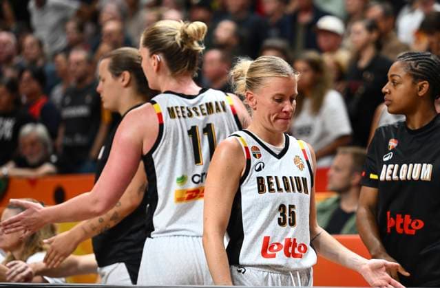Belgium v Germany - FIBA Women s Basketball World Cup 2026 Quarter-Final BERLIN, GERMANY - SEPTEMBER 10 : Vanloo Julie guard of Belgium looks dejected during the FIBA Women s Basketball World Cup quarter final match between Belgium and Germany in Berlin on September 10, 2026 in Berlin, Germany, 10 09 2026 Berlin Germany  Copyright: xVincentxKalutx