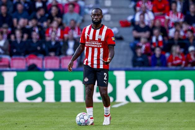 EINDHOVEN - Lutsharel Geertruida of PSV Eindhoven dribbles with the ball before the UEFA Champions League match between PSV Eindhoven and Shakhtar Donetsk at the Philips Stadium on September 10, 2026, in Eindhoven, the Netherlands. MARCEL TER BALS ANP UEFA Champions League 2026 27 xVIxANPxSportx xMarcelxterxBalsxIVx 567917257 originalFilename: 567917257.jpg