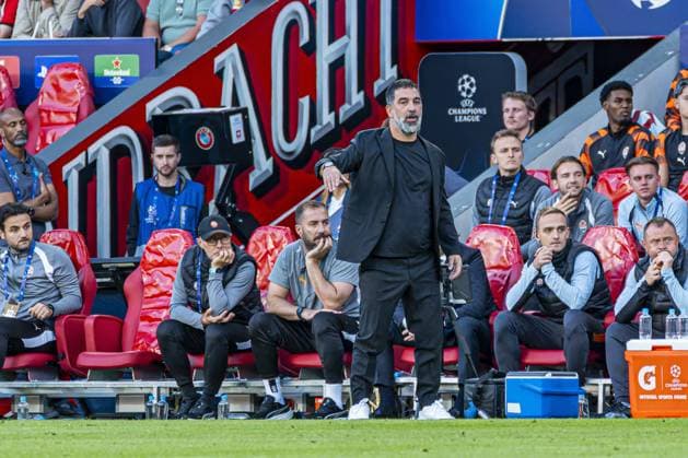 EINDHOVEN - Shakhtar Donetsk head coach Arda Turan gestures during the UEFA Champions League match between PSV Eindhoven and Shakhtar Donetsk at the Philips Stadium on September 10, 2026, in Eindhoven, the Netherlands. KEVIN SENDERS ANP UEFA Champions League 2026 27 xVIxANPxSportx xMarcelxterxBalsxIVx 567917367 originalFilename: 567917367.jpg