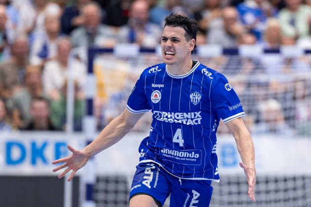 Samuel Zehnder of TBV Lemgo Lippe, 04, celebrates after scoring a goal. GER, TBV Lemgo Lippe vs. SG Flensburg Handewitt, Handball, 1st Bundesliga, Matchday 4, 2026–2027 season, September 10, 2026, GER, TBV Lemgo Lippe vs. SG Flensburg Handewitt, Handball, 1st Bundesliga, Matchday 4, 2026–2027 season, September 10, 2026, Lemgo Copyright: xEibner-Pressefoto JanxRollingerx EP_JSK