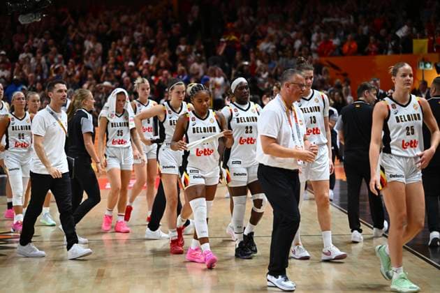 Belgium v Germany - FIBA Women s Basketball World Cup 2026 Quarter-Final BERLIN, GERMANY - SEPTEMBER 10 : players of Belgium look dejected after the FIBA Women s Basketball World Cup quarter final match between Belgium and Germany in Berlin on September 10, 2026 in Berlin, Germany, 10 09 2026 Berlin Germany  Copyright: xVincentxKalutx