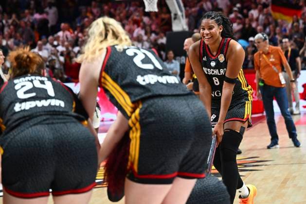 Belgium v Germany - FIBA Women s Basketball World Cup 2026 Quarter-Final BERLIN, GERMANY - SEPTEMBER 10 : Sabally Nyara power forward of Germany celebrates the victory after the FIBA Women s Basketball World Cup quarter final match between Belgium and Germany in Berlin on September 10, 2026 in Berlin, Germany, 10 09 2026 Berlin Germany  Copyright: xVincentxKalutx