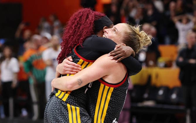 Alexis Peterson, Leonie Fiebich, the German team celebrates after the game and advances to the semifinals. Sports, Basketball, FIBA World Cup, Women s World Championship, Season 2026–2027, October 9, 2026, Belgium (BEL) vs. DBB Germany (GER)