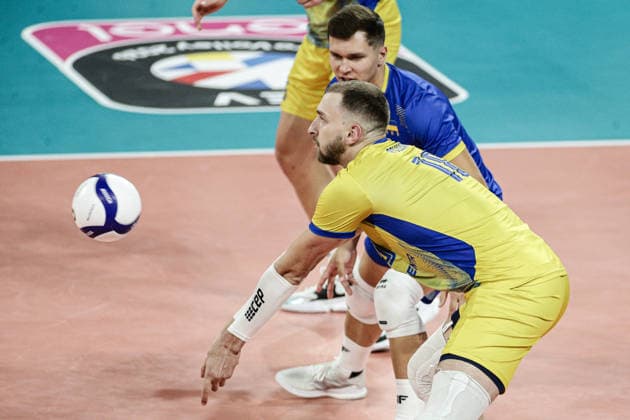 IPA88364476 - Ukraine s Tymofil Poluain in action against Israel s Ö during the CEV Enel Eurovolley 2026 pool phase match between Israel and Ukraine at Arena 8888 in Sofia, Bulgaria, on September 10, 2026  Copyright: xIvanxSxIvanov IPAxSportx xx IPA88364476