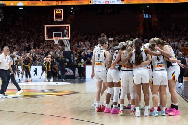 Belgian Cats players look dejected after losing a basketball game between Germany and Belgium national team, Nationalteam Belgian Cats, a quarter final game at the FIBA Women s Basketball World Cup, on Thursday 10 September 2026, in Berlin, Germany. The FIBA Women s Basketball World Cup takes place in Berlin from 4 to 13 September 2026. VIRGINIExLEFOUR  x185879242x