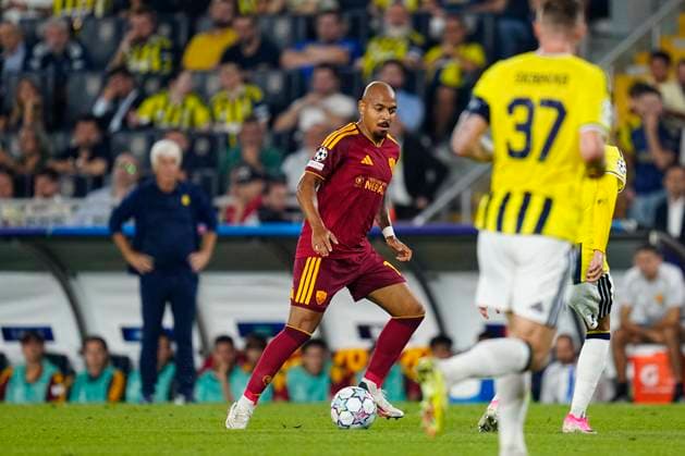 10.09 2026 - SOCCER - 2026 27 UEFA CHAMPIONS LEAGUE League Phase Fenerbahce SK v AS Roma Donyell Malen of AS Roma is in action ISTANBUL Fenerbahce Sükrü Saracoglu Spor Kompleksi Istanbul TURKEY Copyright: xYagizxGurtugx xPsxImagesxYagizxGurtugx xPsxImagesx