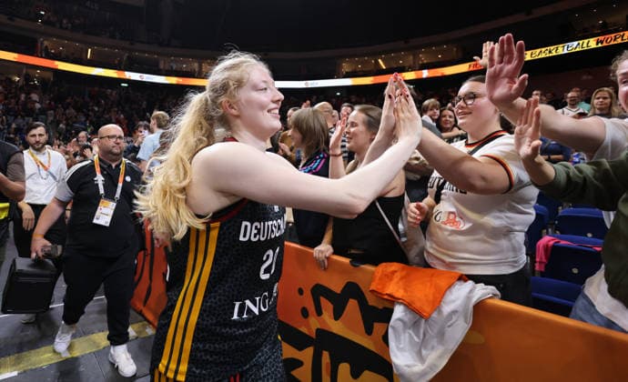 Frieda Bühner, the German team celebrates after the game and advances to the semifinals. Sports: Basketball, FIBA World Cup, Women s World Championship, 2026–2027 Season, October 9, 2026, Belgium (BEL) vs. DBB Germany (GER)