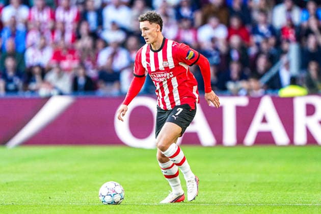 2026-09-10 PSV Eindhoven v Shaktar Donetsk - Champions League EINDHOVEN, NETHERLANDS - SEPTEMBER 10: Ruben van Bommel of PSV Eindhoven runs with the ball during the Champions League match between PSV Eindhoven and Shaktar Donetsk at Philips Stadion on September 10, 2026 in Eindhoven, Netherlands. Eindhoven Philips Stadion Netherlands Content not available for redistribution in The Netherlands directly or indirectly through any third parties. Copyright: xAndrexWeeningx