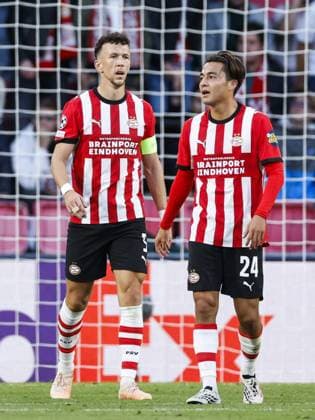 EINDHOVEN - (lr) Ivan Perisic of PSV Eindhoven, Kodai Sano of PSV Eindhoven react to the 0-1 during the UEFA Champions League match between PSV Eindhoven and Shakhtar Donetsk at the Philips Stadium on September 10, 2026 in Eindhoven, the Netherlands. MAURICE VAN STEEN ANP xVIxANPxSportx xxANPxIVx 567919585 originalFilename: 567919585.jpg