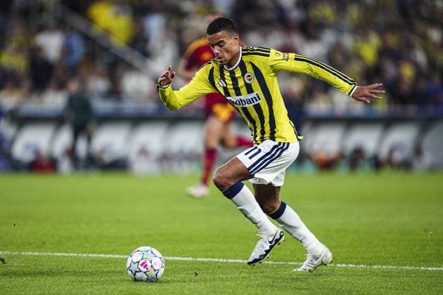 Fenerbahce v AS Roma - UEFA Champions League ISTANBUL, TURKIYE - SEPTEMBER 10: Mason Greenwood (11) of Fenerbahce in action during the UEFA Champions League match between Fenerbahce and Roma at Chobani Stadium in Istanbul, Turkiye, on September 10, 2026. Agit Erdi Ulukaya Anadolu Istanbul Turkey. Editorial use only. Please get in touch for any other usage.  Copyright: x2026xAnadoluxAgitxErdixUlukayax