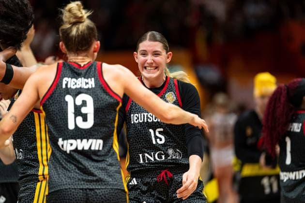Leonie Fiebich of Germany, 13, and Luisa Geiselsoder of Germany, 15, celebrate after the game ends, GER, Belgium vs. Germany, Basketball, FIBA Women’s World Cup 2026, Quarterfinals, September 10, 2026, GER, Belgium vs. Germany, Basketball, 2026 FIBA Women’s World Cup, Quarterfinals, September 10, 2026, Berlin Copyright: xEibner-Pressefoto MaxxVincenx EP_MVN