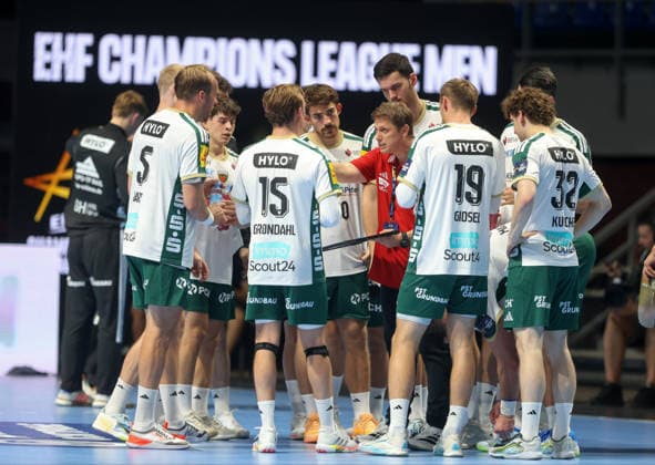 10.09.2026 Belgrad(Serbien) RK Partizan - Füchse Berlin, EHF Champions league Männer handball Füchse Berlin während der Auszeit. : Slobodan Sandic