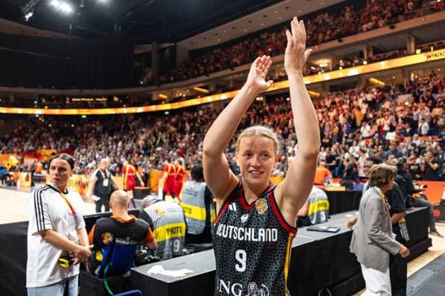 Emma Eichmeyer, Germany, 09, celebrates after the victory at the end of the game, GER, Belgium vs. Germany, Basketball, FIBA Women s World Cup 2026, Quarterfinals, September 10, 2026, GER, Belgium vs. Germany, Basketball, 2026 FIBA Women’s World Cup, Quarterfinals, September 10, 2026, Berlin Copyright: xEibner-Pressefoto MaxxVincenx EP_MVN