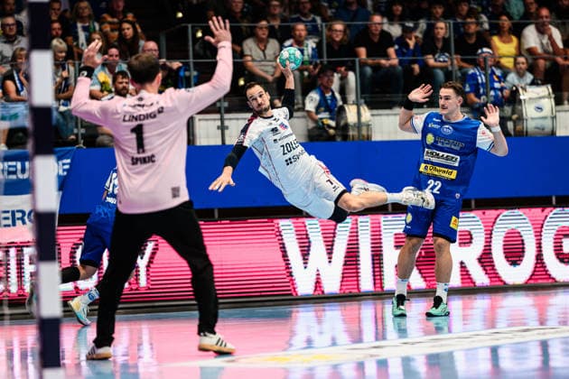 Matija Spikic, ThSV Eisenach, 01; Dominik Claus, SG BBM Bietigheim, 07; Felix Aellen, ThSV Eisenach, 22 (GER), ThSV Eisenach vs. SG BBM Bietigheim, 1st Opel Handball Bundesliga, Handball, Matchday 4, 2026–2027 season, 7:00 p.m., September 10, 2026 GER, ThSV Eisenach vs. SG BBM Bietigheim, 1st Opel Handball Bundesliga, Handball, Matchday 4, 2026–2027 season, 7:00 p.m., September 10, 2026, Eisenach Copyright: xMartinxHerbstx