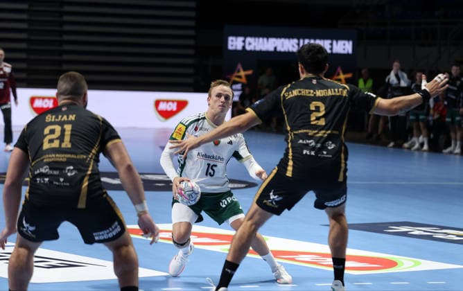 10.09.2026 Belgrad(Serbien) RK Partizan - Füchse Berlin, EHF Champions league Männer handball (L) Grondahl Tobias Füchse Berlin, (R) Sanchez - Migallon Naranjo Partizan : Slobodan Sandic