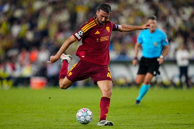 10.09 2026 - SOCCER - 2026 27 UEFA CHAMPIONS LEAGUE League Phase Fenerbahce SK v AS Roma Bryan Cristante of AS Roma is in action ISTANBUL Fenerbahce Sükrü Saracoglu Spor Kompleksi Istanbul TURKEY Copyright: xYagizxGurtugx xPsxImagesxYagizxGurtugx xPsxImagesx
