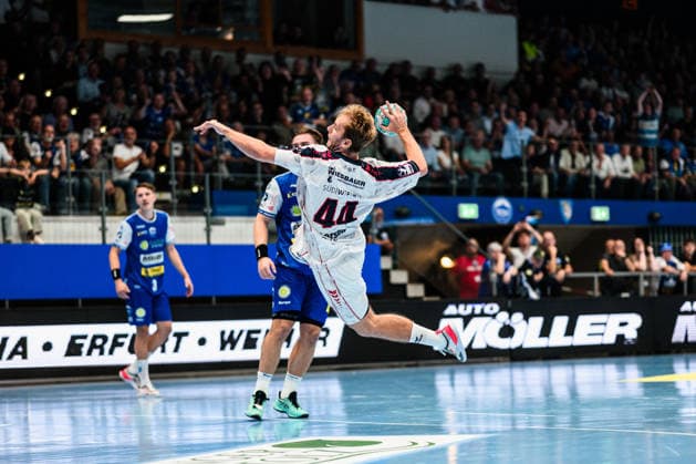Mathias Rohde Larson, SG BBM Bietigheim, 44, completely unmarked in front of the Eisenach goal (GER), ThSV Eisenach vs. SG BBM Bietigheim, 1st Opel Handball Bundesliga, Handball, Matchday 4, 2026–2027 season, 7:00 p.m., September 10, 2026 GER, ThSV Eisenach vs. SG BBM Bietigheim, 1st Opel Handball Bundesliga, Handball, Matchday 4, 2026–2027 season, 7:00 p.m., September 10, 2026, Eisenach Copyright: xMartinxHerbstx