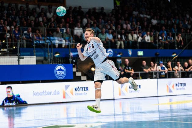 Lukas Wucherpfennig, SG BBM Bietigheim, 06 all alone in front of the goal (GER), ThSV Eisenach vs. SG BBM Bietigheim, 1 Opel Handball Bundesliga, Handball, Matchday 4, 2026–2027 season, 7:00 p.m., September 10, 2026 GER, ThSV Eisenach vs. SG BBM Bietigheim, 1st Opel Handball Bundesliga, Handball, Matchday 4, 2026–2027 season, 7:00 p.m., September 10, 2026, Eisenach Copyright: xMartinxHerbstx