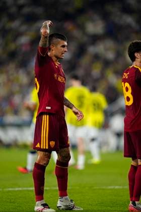 10.09 2026 - SOCCER - 2026 27 UEFA CHAMPIONS LEAGUE League Phase Fenerbahce SK v AS Roma Bryan Cristante of AS Roma celebrates his team s first goal ISTANBUL Fenerbahce Sükrü Saracoglu Spor Kompleksi Istanbul TURKEY Copyright: xYagizxGurtugx xPsxImagesxYagizxGurtugx xPsxImagesx