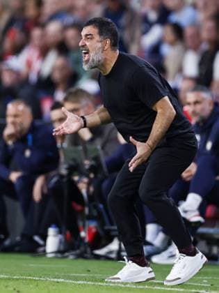 EINDHOVEN - FC Shakhtar Donetsk Coach Arda Turan during the UEFA Champions League match between PSV Eindhoven and Shakhtar Donetsk at the Philips Stadium on September 10, 2026 in Eindhoven, the Netherlands. MAURICE VAN STEEN ANP xVIxANPxSportx xxANPxIVx 567924502 originalFilename: 567924502.jpg