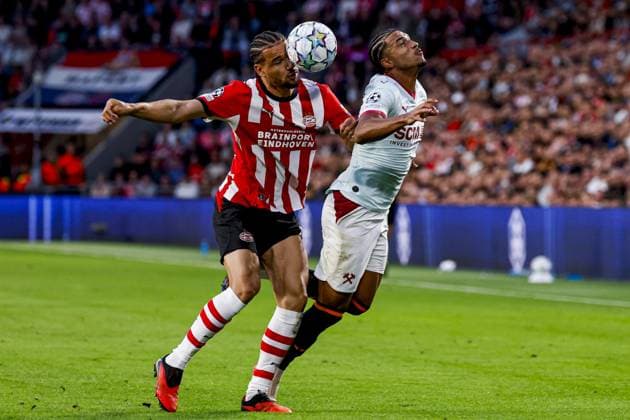 EINDHOVEN - Armando Obispo of PSV Eindhoven battles for possession with Kaua Elias of Shakhtar Donetsk during the UEFA Champions League match between PSV Eindhoven and Shakhtar Donetsk at the Philips Stadium on 10 September 2026 in Eindhoven, the Netherlands. MARCEL TER BALS ANP UEFA Champions League 2026 27 xVIxANPxSportx xMarcelxterxBalsxIVx 567924953 originalFilename: 567924953.jpg