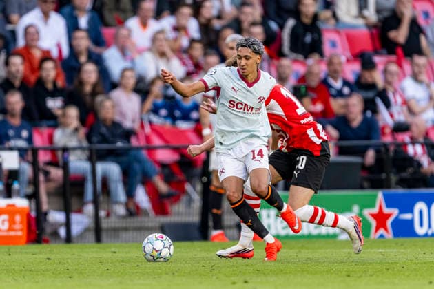 EINDHOVEN: Shakhtar Donetsk midfielder Isaque during the UEFA Champions League match between PSV and Shakhtar Donetsk at Philips Stadion on September 10, 2026, in EINDHOVEN, Netherlands. Photo by DeFodi Images