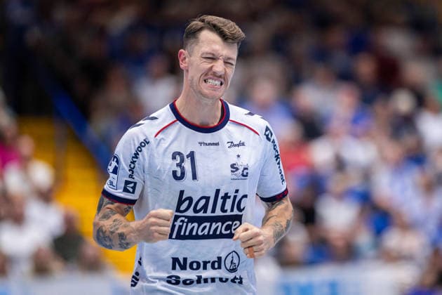 Emil Jakobsen of SG Flensburg Handewitt, 31, celebrates after scoring a goal. GER, TBV Lemgo Lippe vs. SG Flensburg Handewitt, Handball, 1st Bundesliga, Matchday 4, 2026–2027 season, September 10, 2026 GER, TBV Lemgo Lippe vs. SG Flensburg Handewitt, Handball, 1st Bundesliga, Matchday 4, 2026–2027 season, September 10, 2026 Lemgo Copyright: xEibner-Pressefoto JanxRollingerx EP_JSK