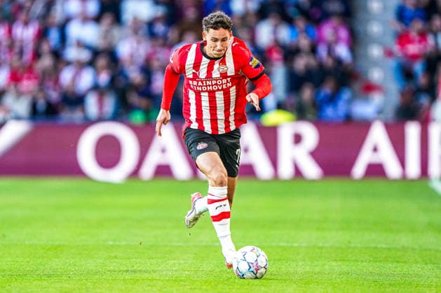 2026-09-10 PSV Eindhoven v Shaktar Donetsk - Champions League EINDHOVEN, NETHERLANDS - SEPTEMBER 10: Ruben van Bommel of PSV Eindhoven runs with the ball during the Champions League match between PSV Eindhoven and Shaktar Donetsk at Philips Stadion on September 10, 2026 in Eindhoven, Netherlands. Eindhoven Philips Stadion Netherlands Content not available for redistribution in The Netherlands directly or indirectly through any third parties. Copyright: xAndrexWeeningx