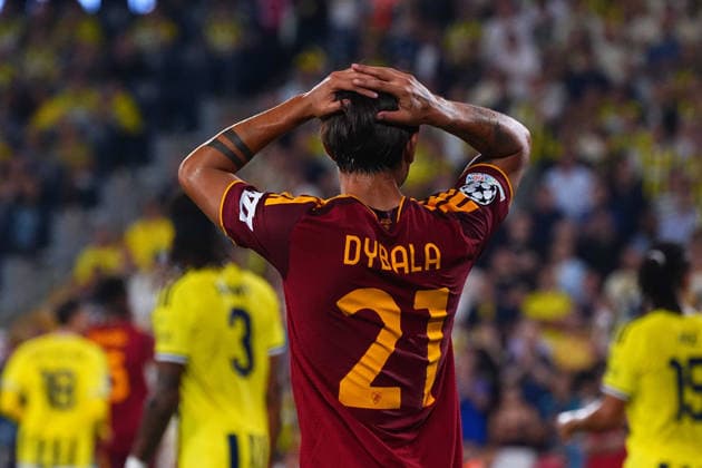 ISTANBUL, TURKEY - SEPTEMBER 10: Paulo Dybala of Roma during the UEFA Champions League 2026 27 first week match between Fenerbahce SK and Roma at Fenerbahce Chobani Stadiumi on September 10, 2026 in Istanbul, Turkey. Istanbul Kadikoy TURKEY Copyright: xSeskimphotox Fenerbahce-Roma-1009 (62)