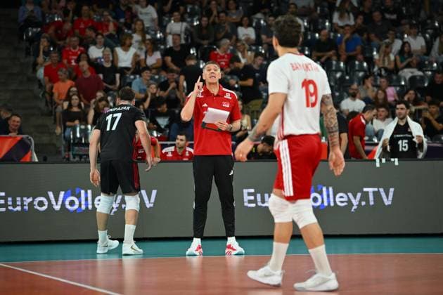 Turkiye v Germany - CEV EuroVolley 2026 Men CLUJ-NAPOCA, ROMANIA - SEPTEMBER 10: Umut Cakir, head coach of Turkiye is seen during the CEV EuroVolley 2026 match between Turkiye and Germany at the BTarena in Cluj-Napoca, Romania, on September 10, 2026. Alex Nicodim Anadolu Cluj-napoca Romania. Editorial use only. Please get in touch for any other usage.  Copyright: x2026xAnadoluxAlexxNicodimx