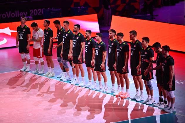 Turkiye v Germany - CEV EuroVolley 2026 Men CLUJ-NAPOCA, ROMANIA - SEPTEMBER 10: Players of Turkiye lineup before the CEV EuroVolley 2026 match between Turkiye and Germany at the BTarena in Cluj-Napoca, Romania, on September 10, 2026. Alex Nicodim Anadolu Cluj-napoca Romania. Editorial use only. Please get in touch for any other usage.  Copyright: x2026xAnadoluxAlexxNicodimx