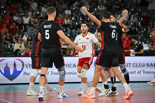 Turkiye v Germany - CEV EuroVolley 2026 Men CLUJ-NAPOCA, ROMANIA - SEPTEMBER 10: Players of Turkiye is seen the CEV EuroVolley 2026 match between Turkiye and Germany at the BTarena in Cluj-Napoca, Romania, on September 10, 2026. Alex Nicodim Anadolu Cluj-napoca Romania. Editorial use only. Please get in touch for any other usage.  Copyright: x2026xAnadoluxAlexxNicodimx