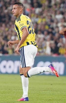 ISTANBUL, TURKEY - SEPTEMBER 10: Bartug Elmaz of Fenerbahce SK during the UEFA Champions League 2026 27 first week match between Fenerbahce SK and Roma at Fenerbahce Chobani Stadiumi on September 10, 2026 in Istanbul, Turkey. Istanbul Kadikoy TURKEY Copyright: xSeskimphotox Fenerbahce-Roma-1009 (102)