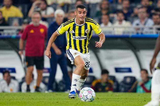 10.09 2026 - SOCCER - 2026 27 UEFA CHAMPIONS LEAGUE League Phase Fenerbahce SK v AS Roma Levent Mercan of Fenerbahce is in action ISTANBUL Fenerbahce Sükrü Saracoglu Spor Kompleksi Istanbul TURKEY Copyright: xYagizxGurtugx xPsxImagesxYagizxGurtugx xPsxImagesx